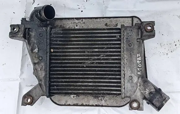 Nissan X-Trail T30 Intercooler radiator 