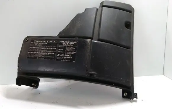 Mercedes-Benz ML W163 Fuse box cover A1635845226 1635400382
