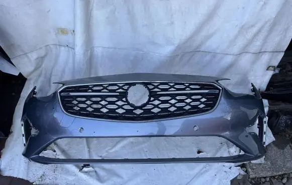 Opel Insignia B Front bumper 39140468