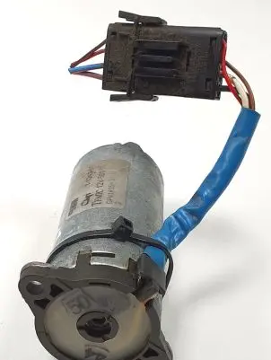 Land Rover Range Rover L322 Seat adjustment motor 