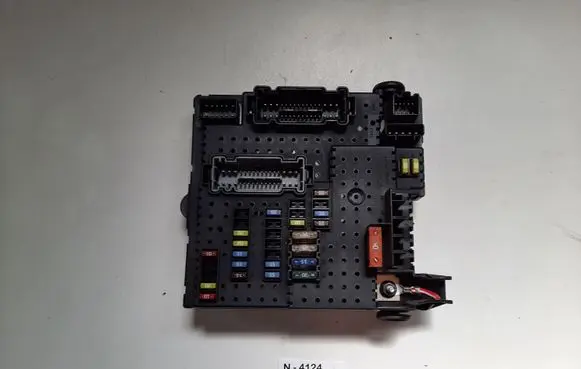 Volvo V70 Fuse box set 30728512