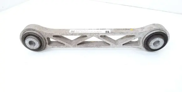 Rear control arm