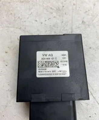 Audi Q2 - Fuel injection pump control unit/module 3Q0906121C