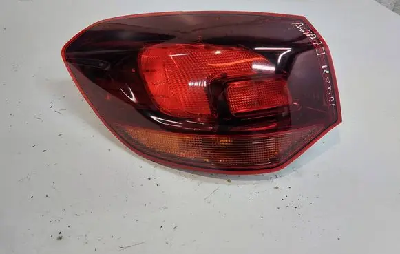 Rear/tail lights