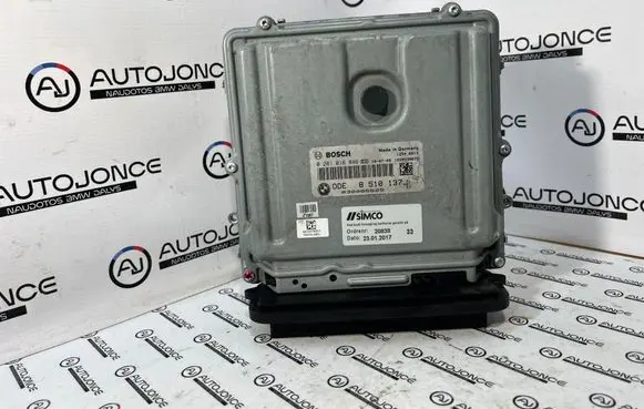 BMW 5 F10 F11 Engine control unit/module 8510137