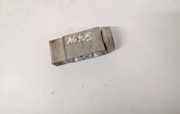 Hyundai Getz Air conditioning (A/C) expansion valve 