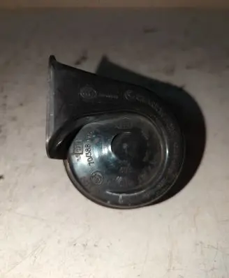BMW 5 F10 F11 Horn signal 703881157