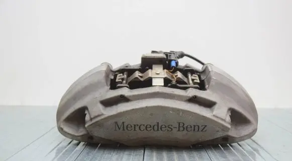 Mercedes-Benz GLC X253 C253 Front brake caliper 11208064