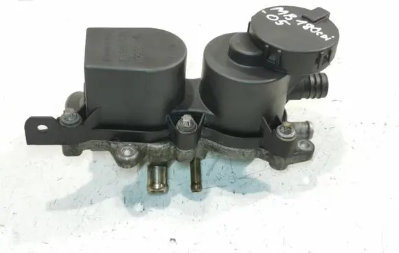 Mercedes-Benz B W245 Oil breather separator A6400101062 ZGS003 0928400554
