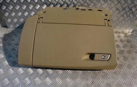 Audi A8 S8 D4 4H Other center console (tunnel) element 4H1857096
