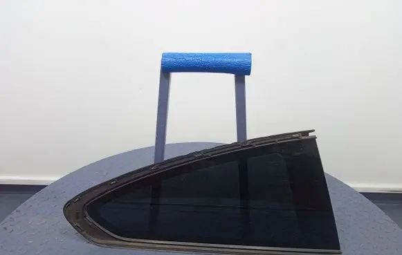 BMW 6 F12 F13 Rear side window 7219890