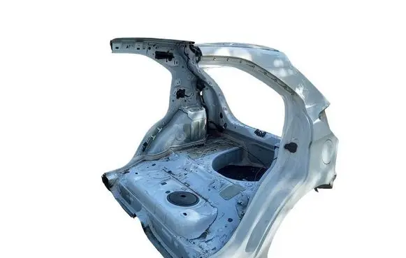 Rear quarter panel