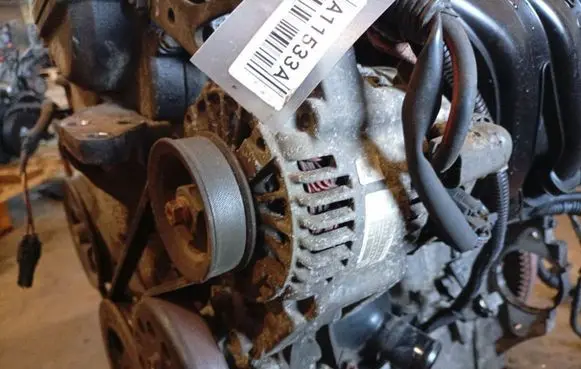 Toyota Yaris Generator/alternator 2706021010