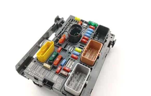 Fuse box set
