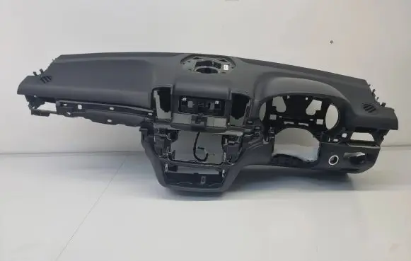 Mercedes-Benz GLE (W166 - C292) Dashboard