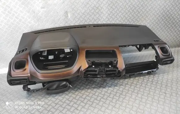 Peugeot Rifter Dashboard 