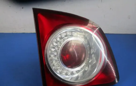 Volkswagen Golf IV Rear/tail lights 5M0945093J