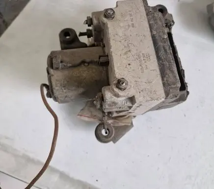 Audi A4 S4 B7 8E 8H ABS Pump 0265214002
