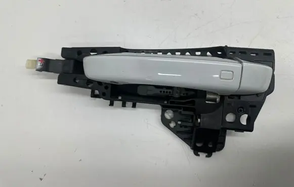 Audi A8 S8 D4 4H Rear door exterior handle 4H0837885 21401079