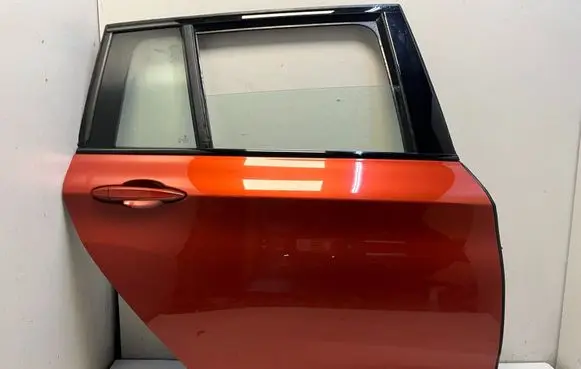 BMW 2 F46 Rear door 7392326 7397366
