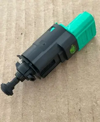Peugeot 308 SW Clutch pedal sensor 95835T02 P0PA66GF30