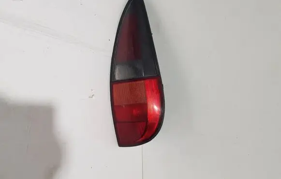Renault Laguna I Rear/tail lights 2261