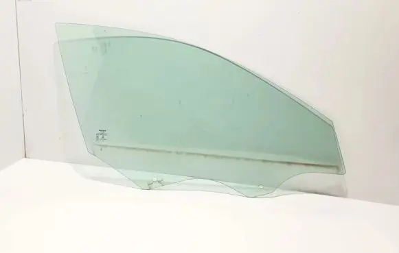 Volvo S60 Front door window glass four-door 31468110