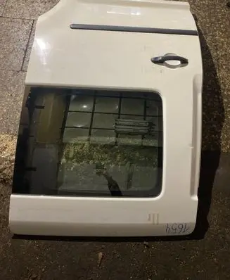 Volkswagen Caddy Side sliding door 