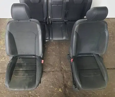 Ford Kuga II Seat set 