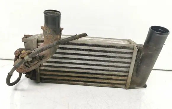 Toyota Auris 150 Intercooler radiator 1290700816