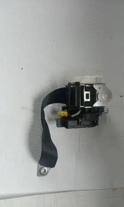 Mercedes-Benz S W222 Front seatbelt A2228604285