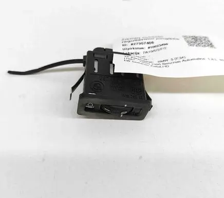 BMW 5 E34 Headlight level height control switch 8351268