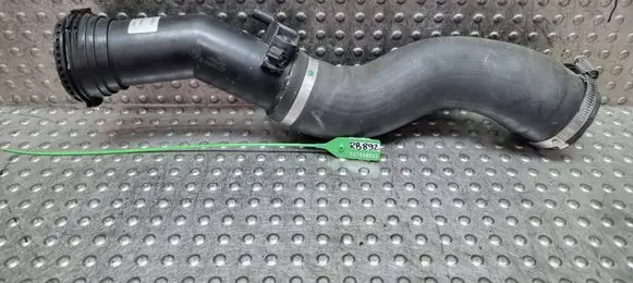 BMW 1 F20 F21 Intercooler hose/pipe S27698892 7597588 7599906