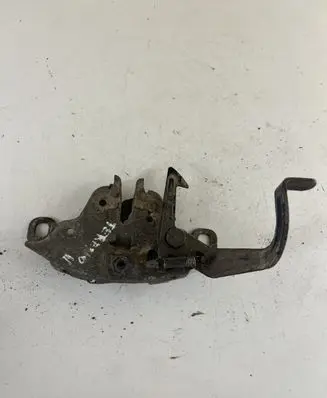Nissan Terrano Engine bonnet/hood lock/catch
