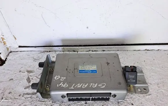Acura ILX ABS control unit/module MB863282 X2T30671M1