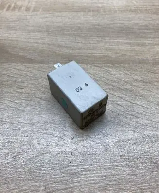 Renault Laguna I Other relay 7700811860