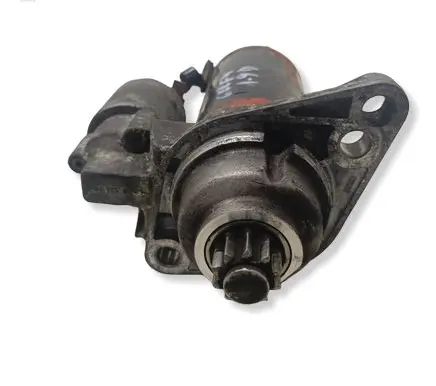 Volkswagen Golf IV Starter motor 1005831311