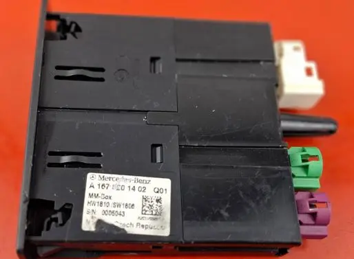 USB socket connector