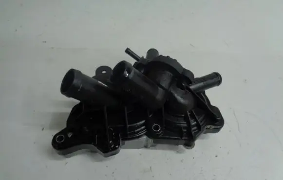 Volkswagen Golf VII Water pump 04E121600BD 04E12102M