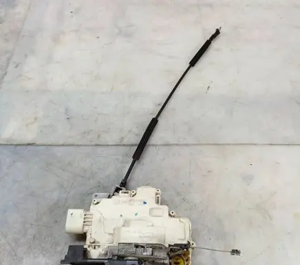 Seat Altea Front door lock 1P1837015
