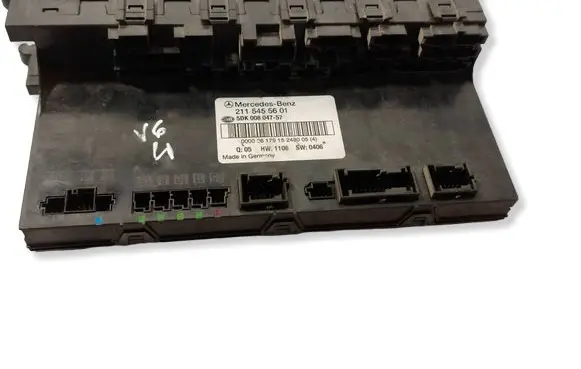Mercedes-Benz E W211 Comfort/convenience module 2115455601 5DK00804757
