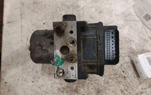 Ford Mondeo Mk III ABS Pump 0265222015