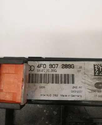 Audi A6 S6 C6 4F Light module LCM 4F0907289G 4F0910289G
