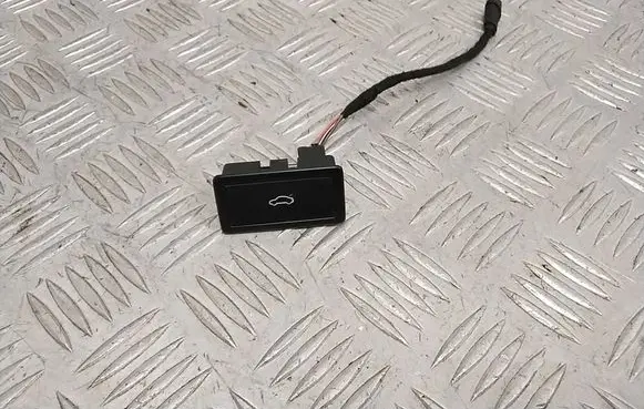Skoda Superb B8 (3V) Tailgate opening switch 3C0959831A