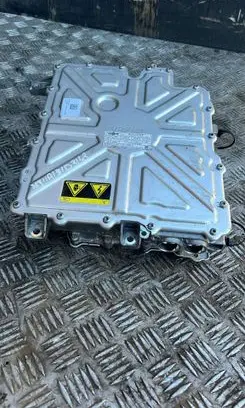 Polestar 4 Voltage converter inverter P8894757214