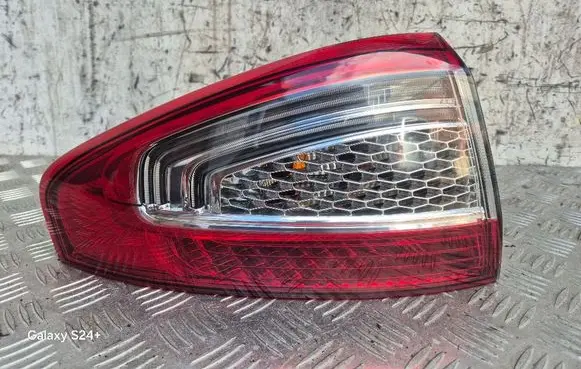 Ford Mondeo MK IV Rear/tail lights BS7113405A BS7113405C