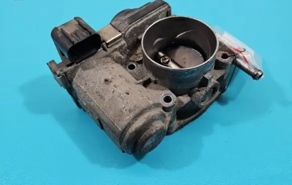 Opel Astra H Throttle body valve 055352858 IMPRK1404918
