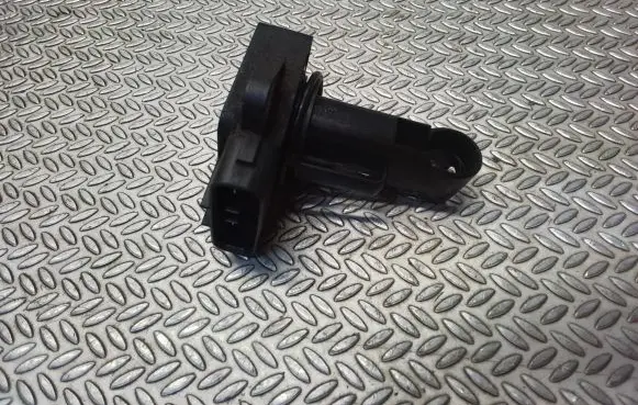 Toyota Hiace (H100) Mass air flow meter 2220430010