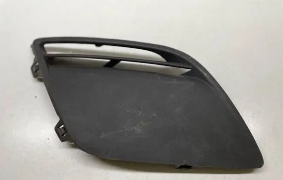 Volvo XC60 Front bumper lower grill 30763414