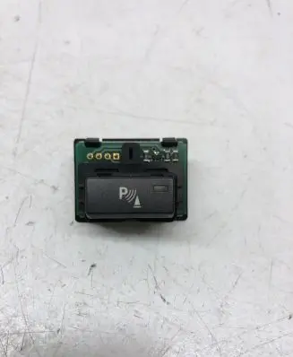 BMW 7 E65 E66 Parking (PDC) sensor switch 6131694202202 61316942022 6942022